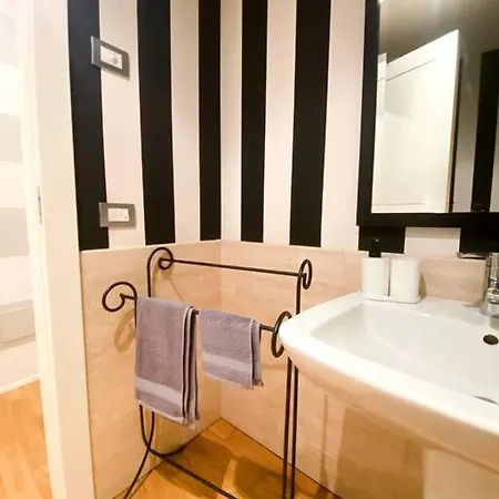 Apartment Piazza Erbe - 130mq Luxury - Casa William *
