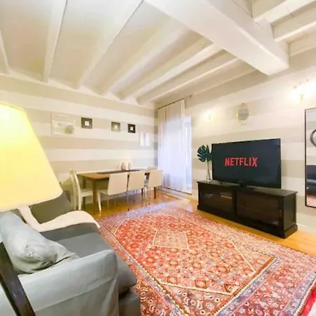 Piazza Erbe - 130mq Luxury - Casa William * Verona